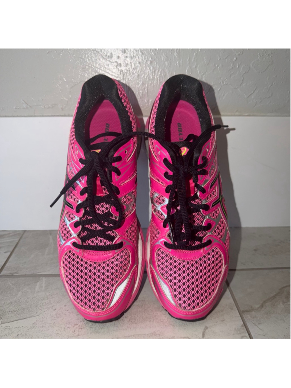 Asics Gel Surveyor 2 Women’s Pink & Black Athletic Running Shoes Women’s 8.5
